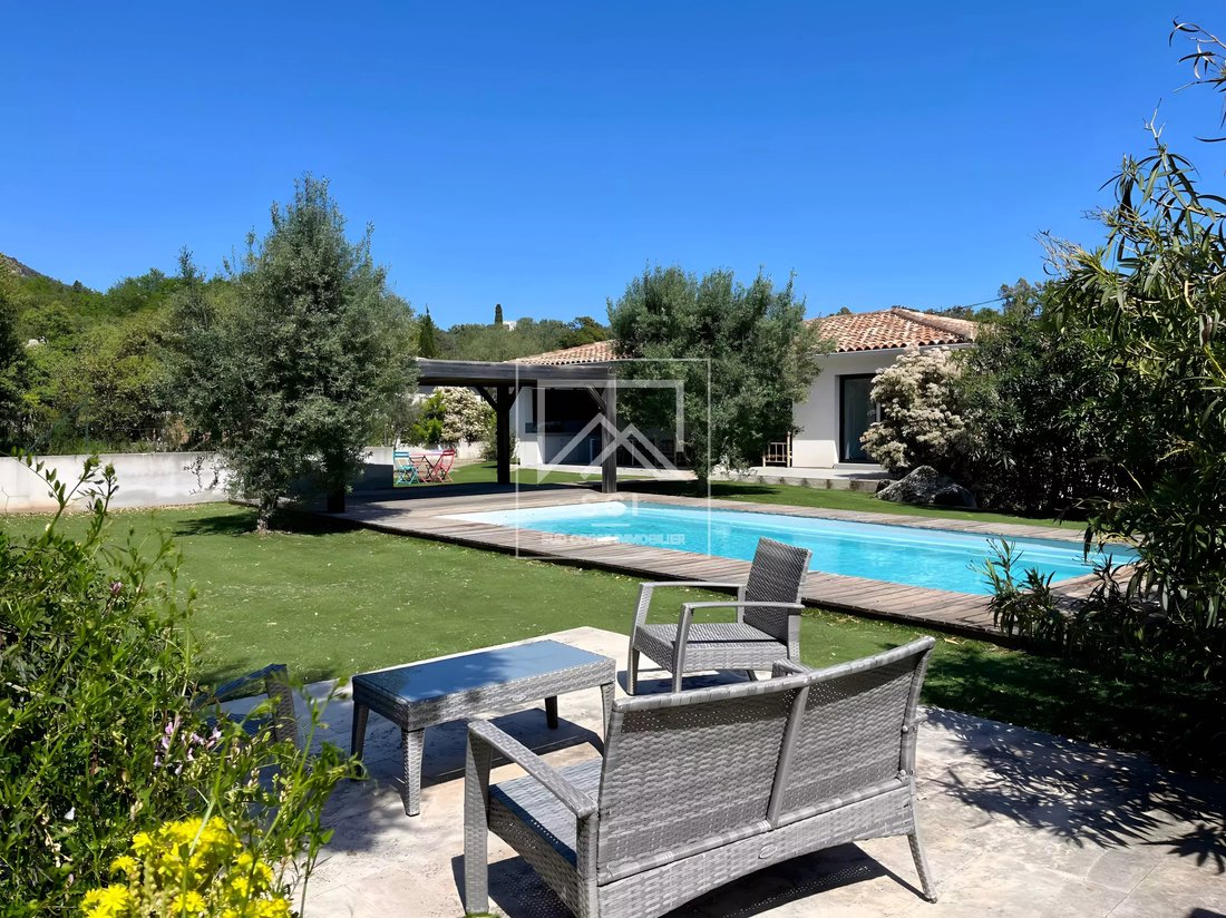 Villa in Sainte-Lucie-de-Porto-Vecchio, Corsica, France 2 - 17764535