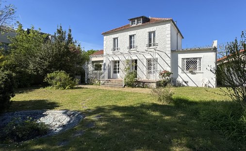 House in Adamville, Saint-Maur-des-Fossés, France 1