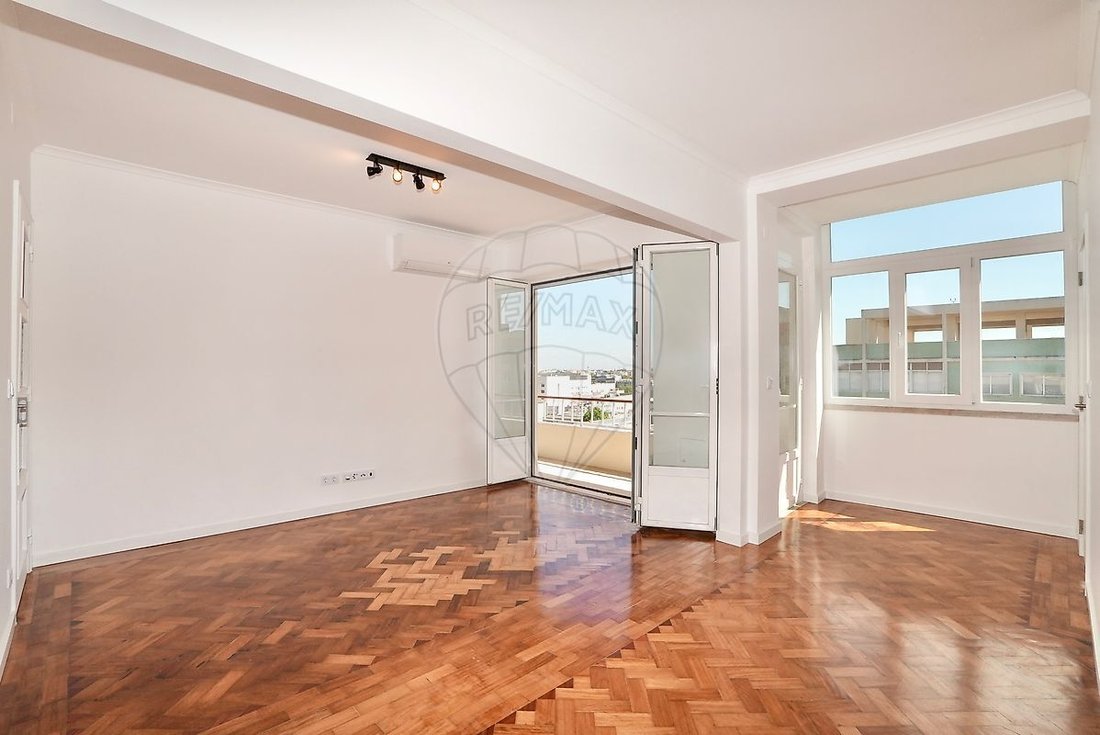 Apartment in Avenidas Novas, Lisbon, Portugal 2 - 17764452