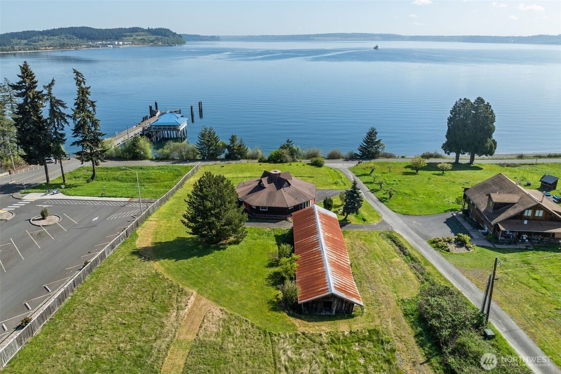 House in Anderson Island, Washington, United States 1 - 17766175