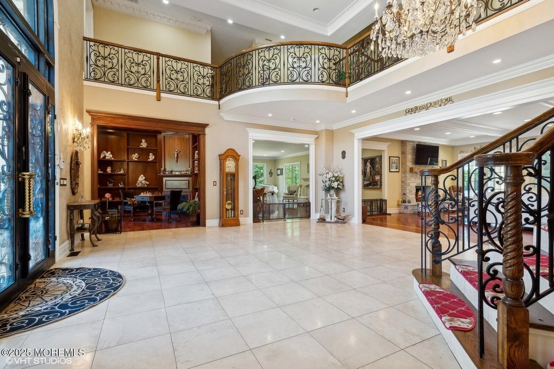 House in Colts Neck, New Jersey, United States 4 - 17767231
