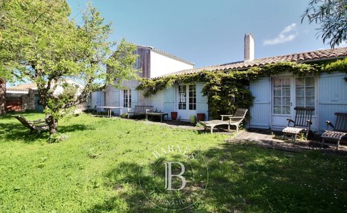 House in Ars-en-Ré, Nouvelle-Aquitaine, France 1