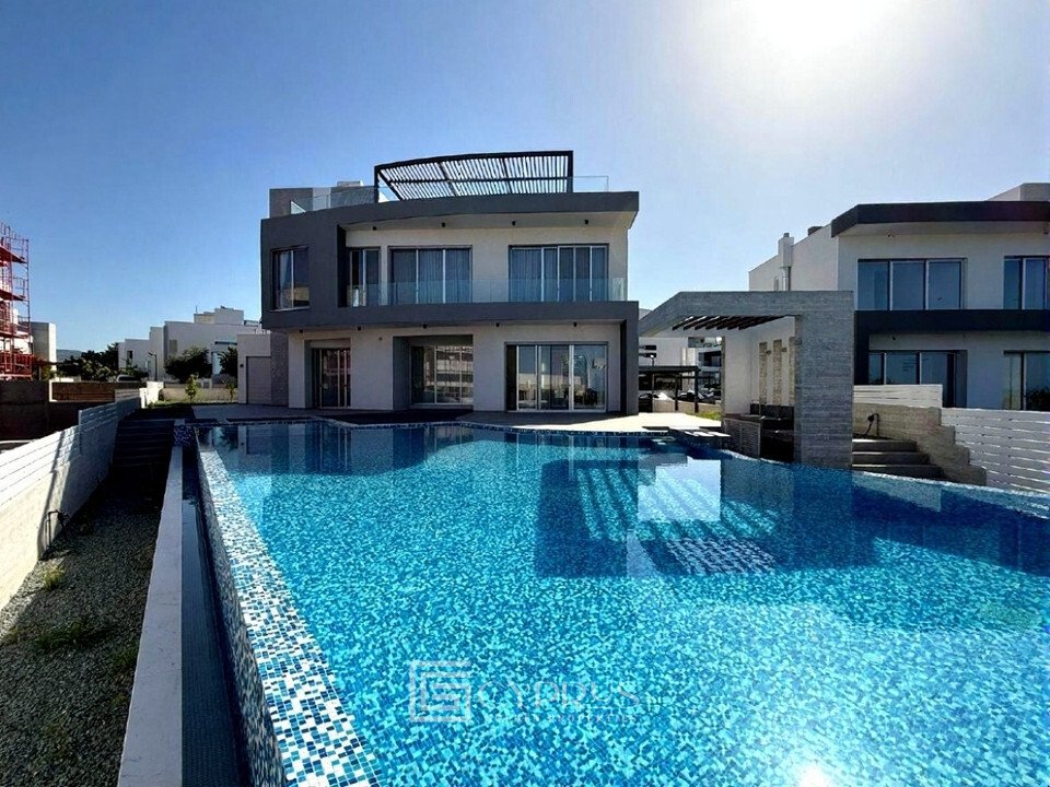 Villa in Yeroskipou, Paphos, Cyprus 1 - 17764819