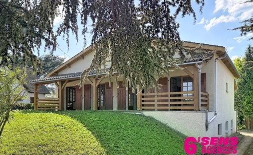 House in Centre, Craponne, France 1