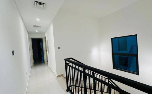 Townhouse in Damac Hills 2, Dubai, United Arab Emirates 1