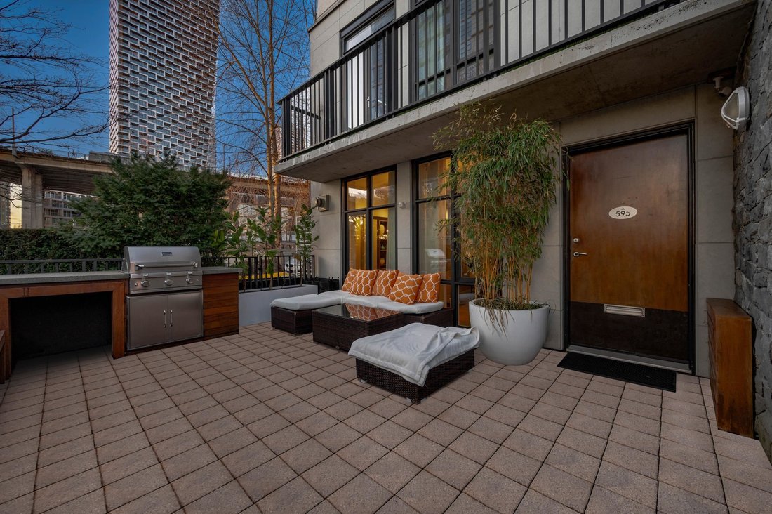 House in Vancouver, British Columbia, Canada 4 - 17769261