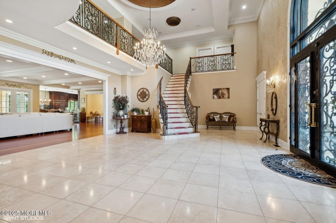 House in Colts Neck, New Jersey, United States 3 - 17767231