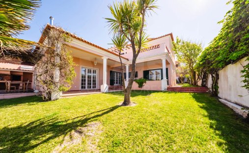 Villa in Lourinha e Atalaia, Lisbon, Portugal 1