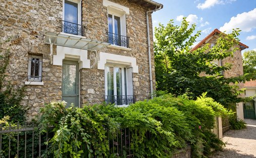 Casa en Jardín Parisiense, Clamart, Francia 1