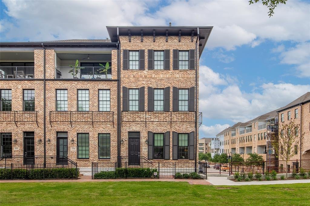 Townhouse in Addison, Texas, United States 2 - 17769132