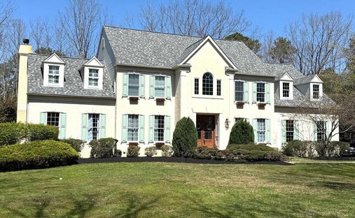 House in Medford Lakes, New Jersey, United States 1