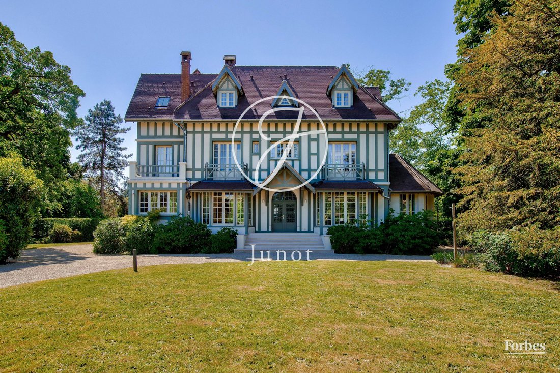 House in Le Vésinet, Ile-de-France, France 4 - 15906248