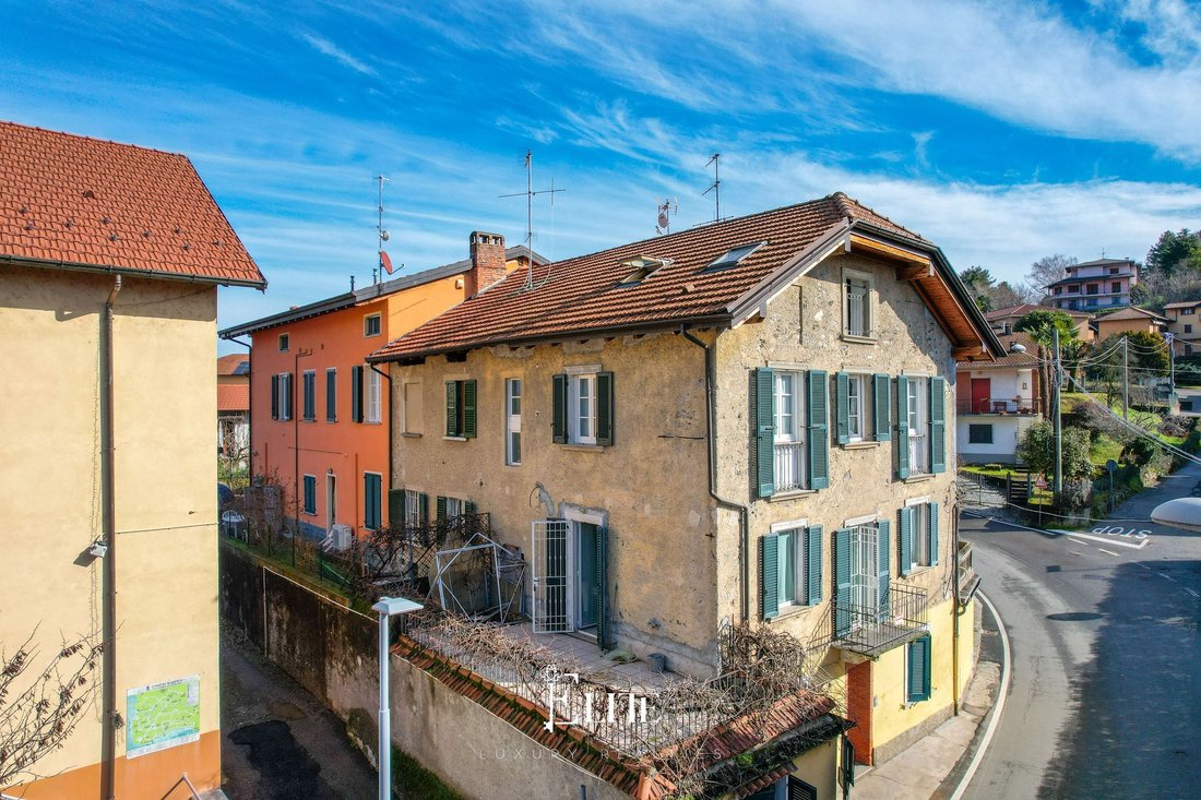 Villa in Ranco, Lombardy, Lombardy, Italy 4 - 17770231