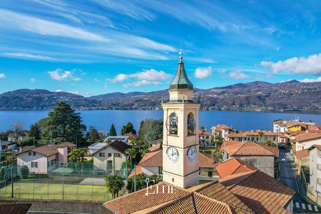 Villa in Ranco, Lombardy, Lombardy, Italy 5 - 17770231