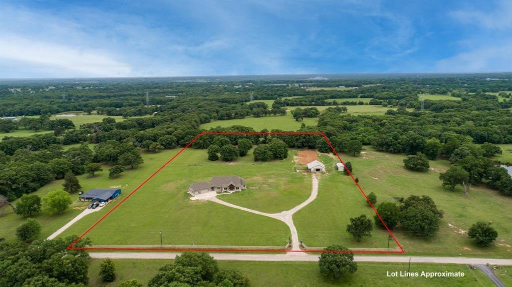 House in Grand Saline, Texas, United States 3 - 17770106