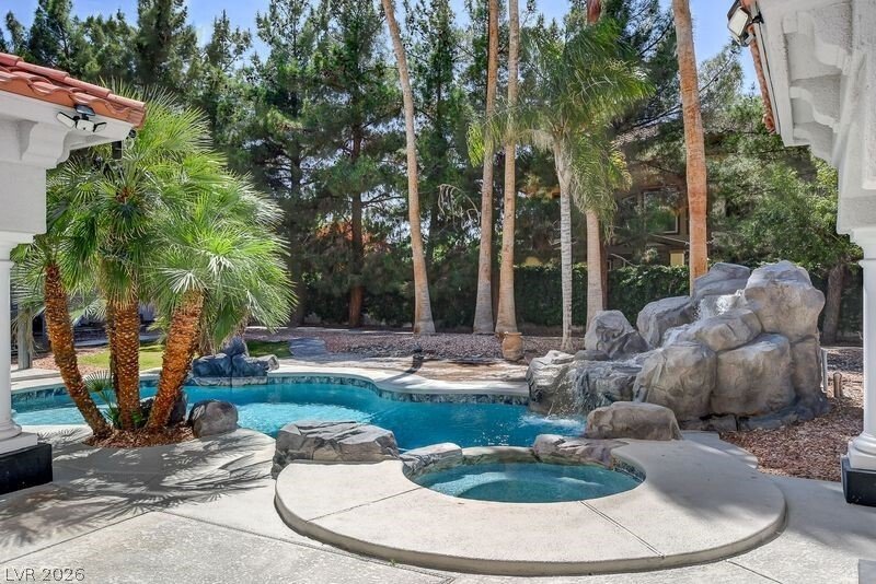 House in Las Vegas, Nevada, United States 3 - 17769993