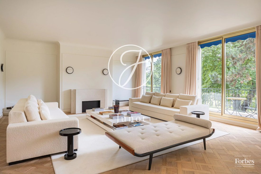 Apartment in Chaillot, Paris 16e Arrondissement, Paris 3 - 17602325