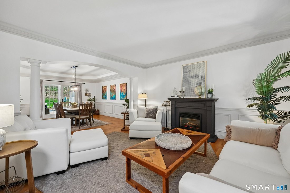 House in Danbury, Connecticut, United States 5 - 17770003