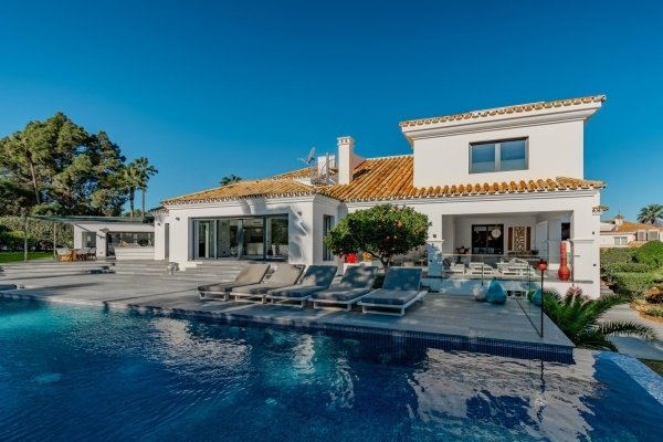 Villa in Sotogrande, San Roque, Andalusia 1 - 17770221