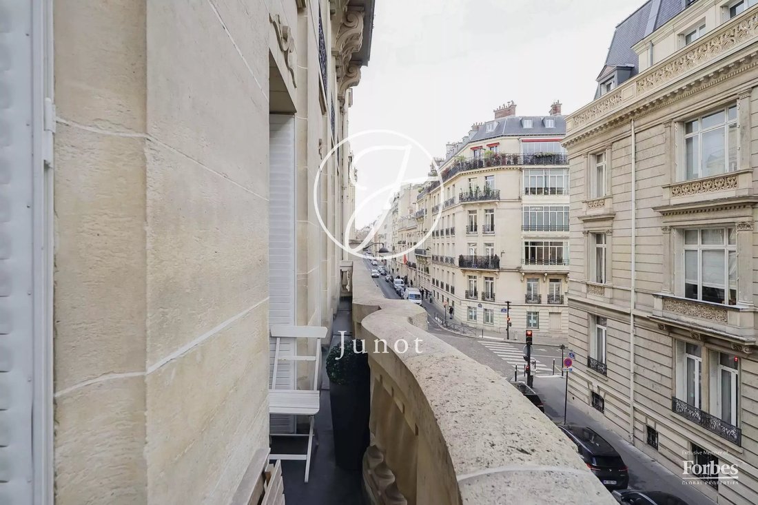Apartment in Chaillot, Paris 16e Arrondissement, Paris 2 - 16845064