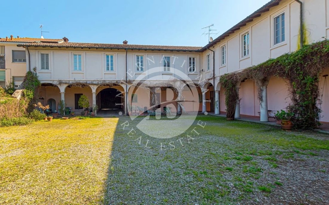 Villa in Ozzero, Lombardy, Italy 3 - 17331996