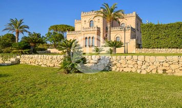 Villa in Zentrum, Noto, Sizilien 1