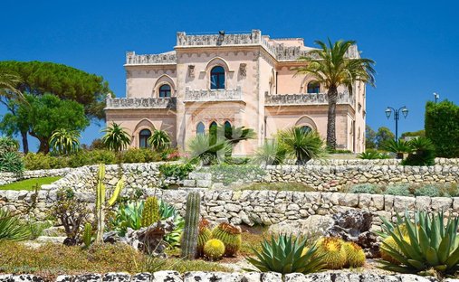Villa in Zentrum, Noto, Sizilien 1