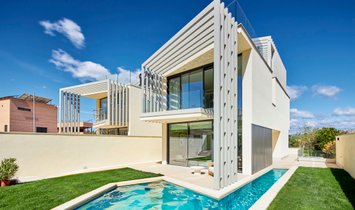 House in Moncloa-Aravaca, Madrid, Spain 1