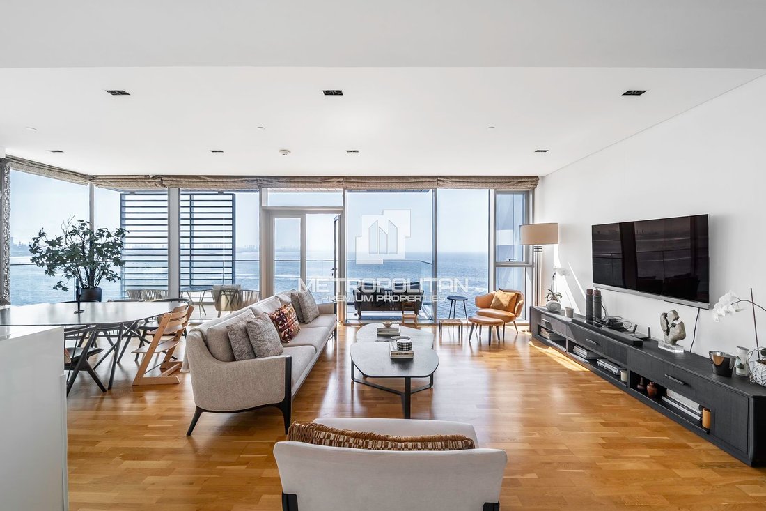 Apartment in Bluewaters, Dubai, United Arab Emirates 2 - 17770348