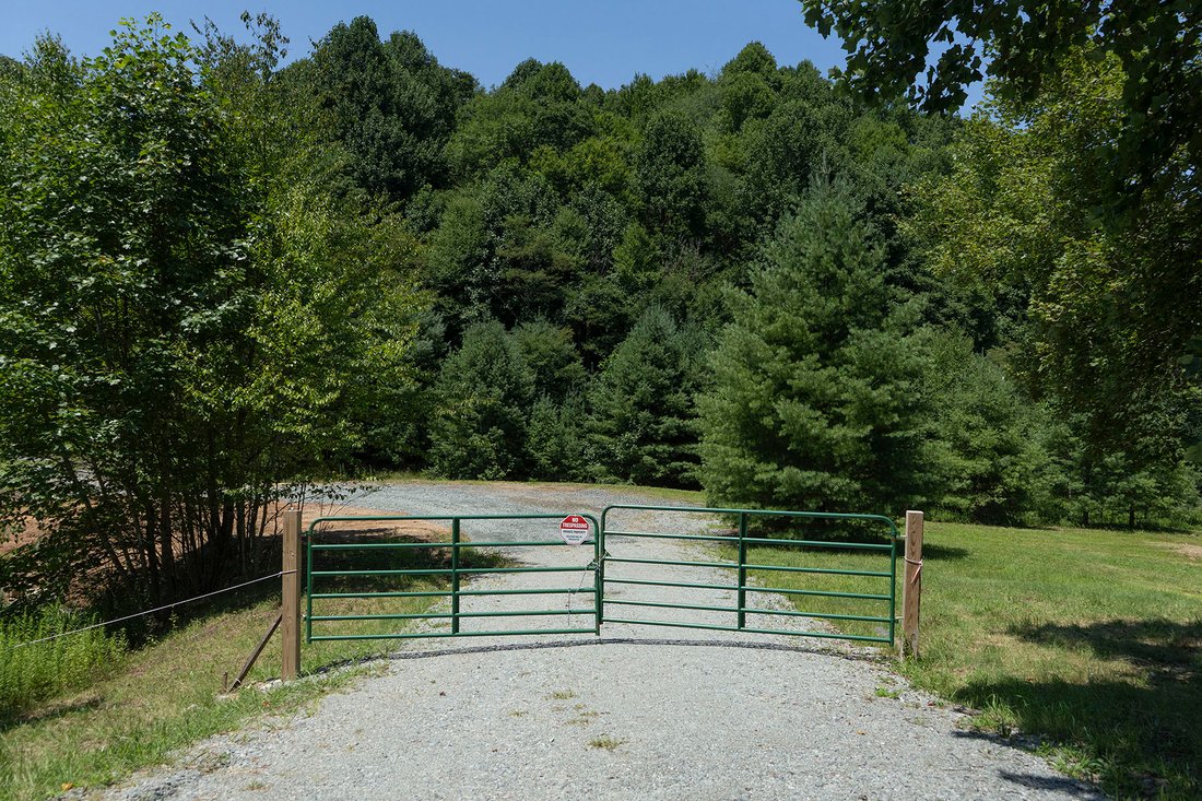 Land in Blowing Rock, North Carolina, United States 1 - 17770475