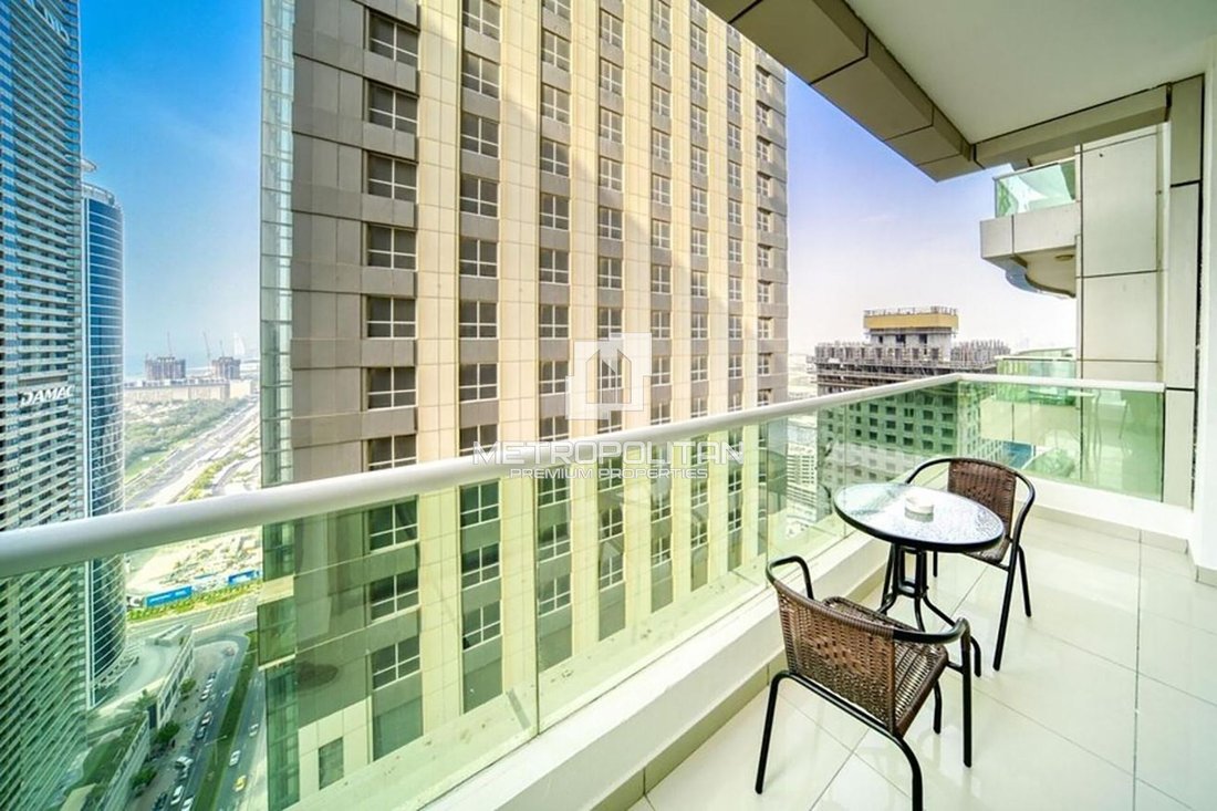 Apartment in JLT / Jumeirah Lakes Towers, Dubai, United Arab Emirates 4 - 17770338