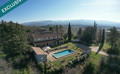 House in Apt, Provence-Alpes-Côte d'Azur, France 1