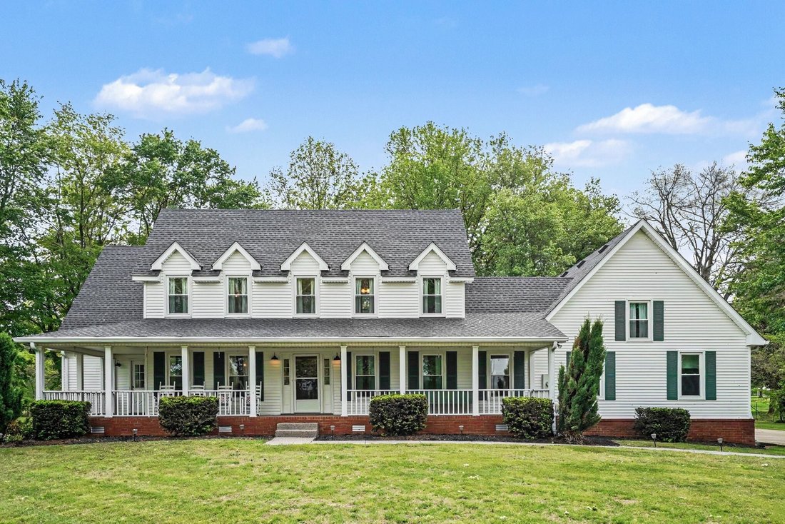 House in Greenbrier, Tennessee, United States 1 - 17770453