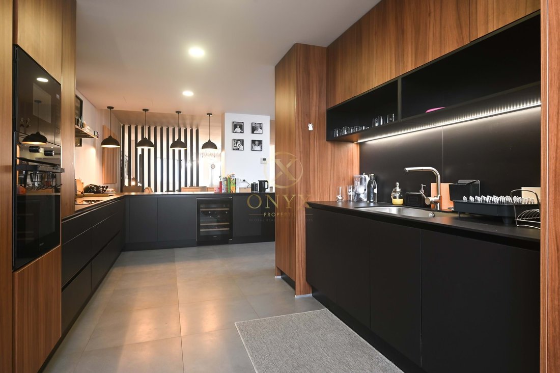 Apartment in Areeiro, Lisbon, Portugal 3 - 17746163