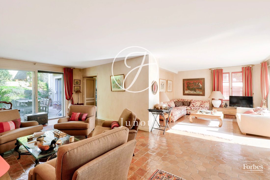Haus in Bourg-La Feuillaume Nord, La Celle-Saint-Cloud, Frankreich 4 - 16307035