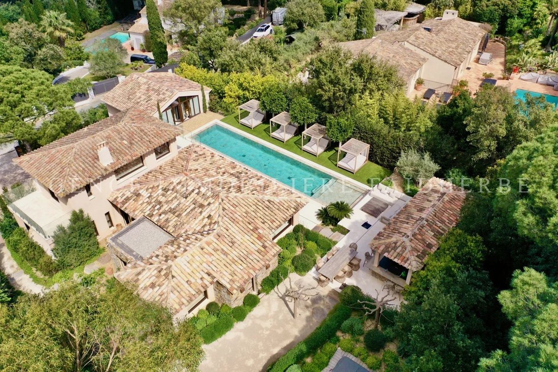 Villa in Ramatuelle, Provence-Alpes-Côte d'Azur, France 1 - 17770308