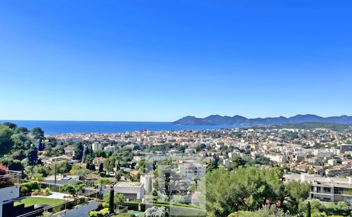 Apartment in Collines, Le Cannet, France 1