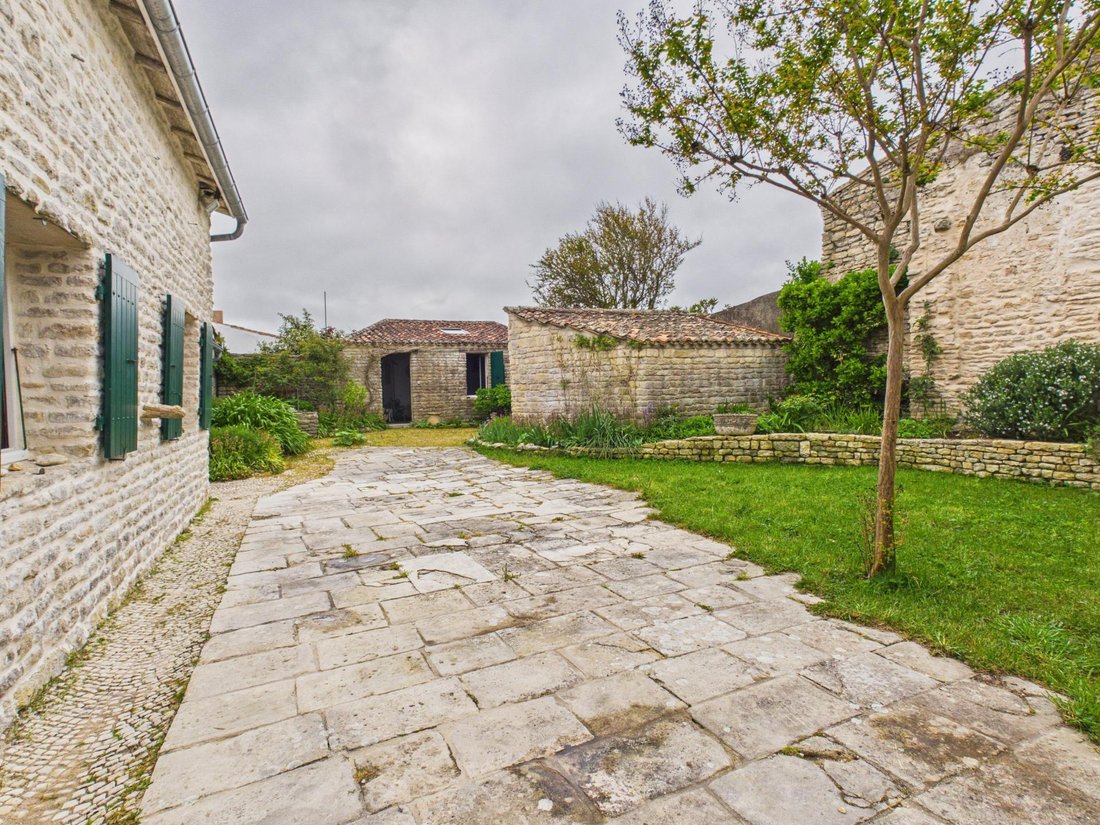 House in Saint-Clement-des-Baleines, Nouvelle-Aquitaine, France 4 - 17770669