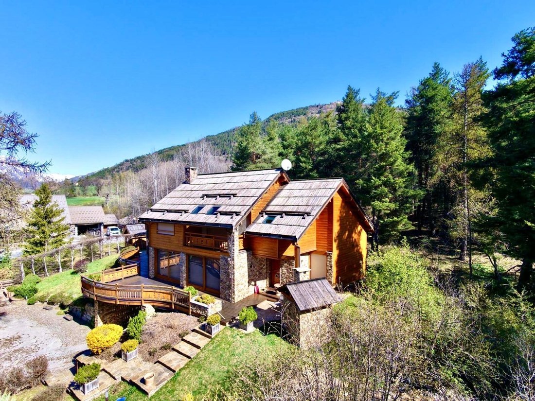 House in La Salle-les-Alpes, Provence-Alpes-Côte d'Azur, France 1 - 17770704