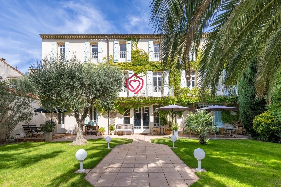 Estate in Homps, Occitania, France 2 - 17352927