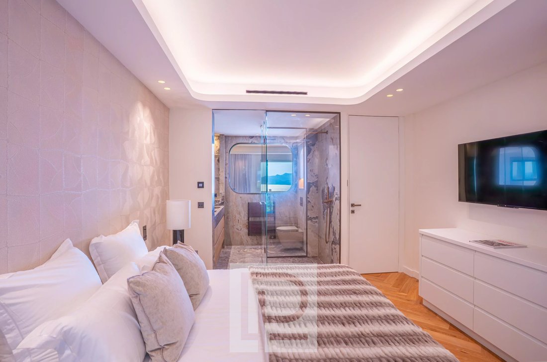 Apartment in La Californie, Cannes, France 5 - 16990897