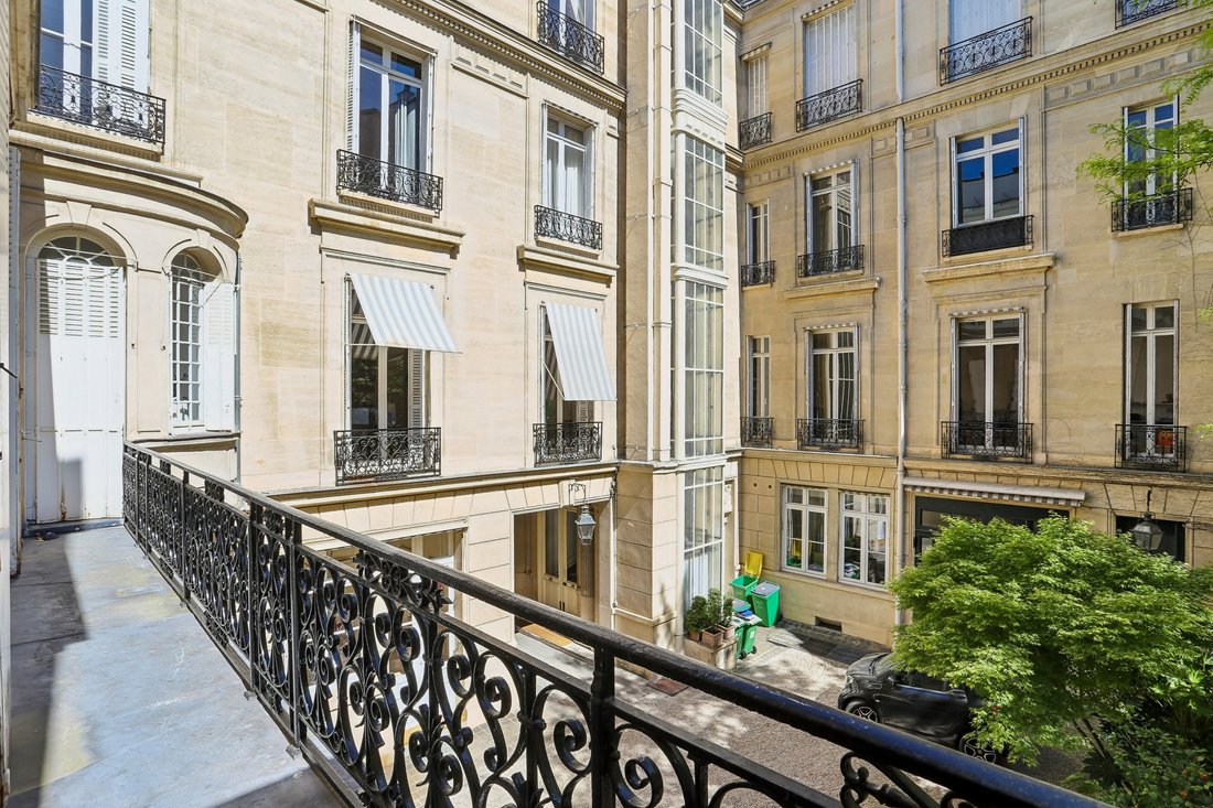 Apartment in Vaugirard-Parc des Expositions, Paris 15e Arrondissement, Paris 3 - 17770409