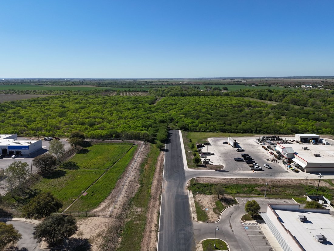 Farm Ranch in Hondo, Texas, United States 1 - 17770333