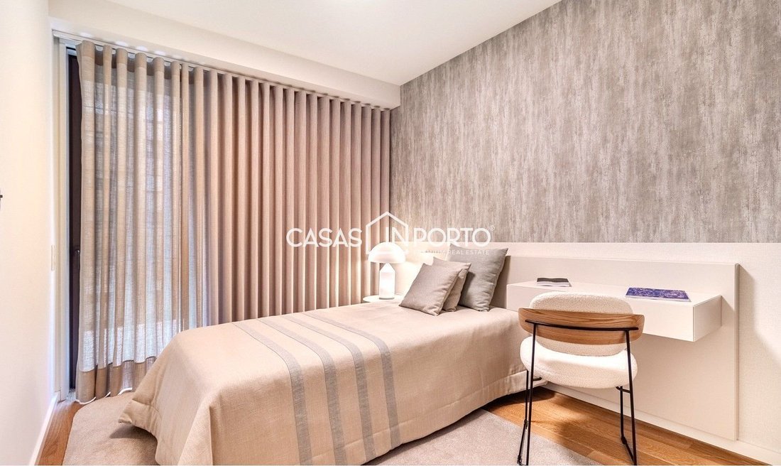 Apartment in Santa Marinha e Sao Pedro da Afurada, Porto District, Portugal 4 - 17770329