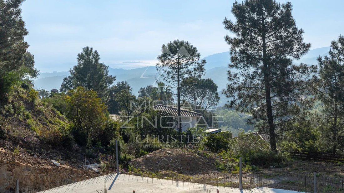Land in Mandelieu-la-Napoule, Provence-Alpes-Côte d'Azur, France 1 - 17770306