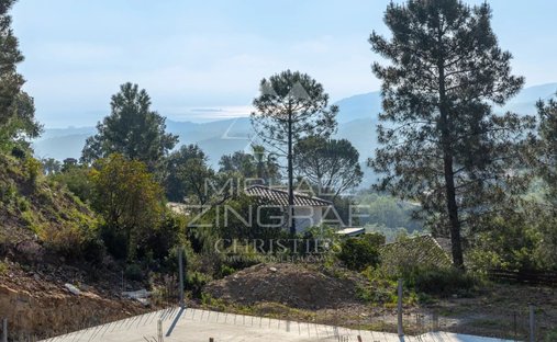 Land in Mandelieu-la-Napoule, Provence-Alpes-Côte d'Azur, France 1