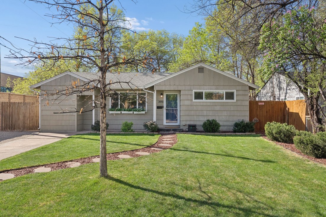 Denver, Colorado, United States 1 - 17770283