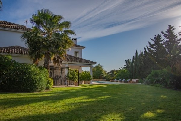 Villa in Sotogrande, San Roque, Andalusia 2 - 17770269