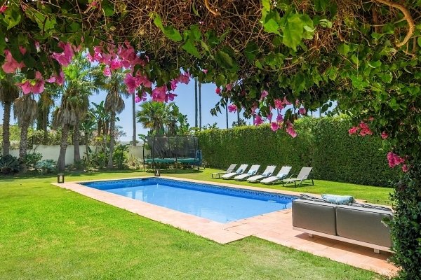 Villa in Sotogrande, San Roque, Andalusia 2 - 17770303