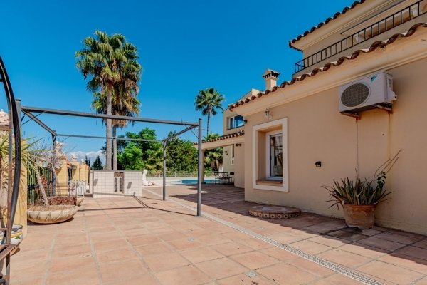 House in Sotogrande, San Roque, Andalusia 4 - 17770470